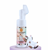 Bọt Vệ Sinh Chân Cho Chó Mèo Q8 150ml